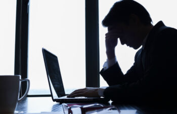 Stresul la locul de muncă afectează nivelul colesterolului