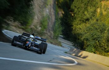 TREI PILOTI ISI DONEAZA CURSA COPIILOR DE LA HOSPICE CASA SPERANTEI