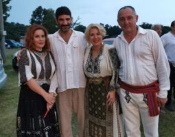 Cununi de sânziene la RomânIA Autentică 2019