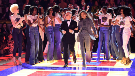 TOMMY HILFIGER ADUCE DIN NOU TOMMYNOW ÎN NEW YORK