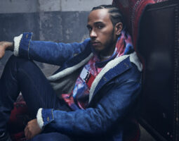 TOMMY HILFIGER ȘI LEWIS HAMILTON GĂZDUIESC PREZENTAREA DE MODĂ TOMMYXLEWIS TOAMNĂ 2019 ÎN MILANO