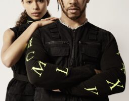 TOMMY HILFIGER DEZVĂLUIE COLECȚIA COLABORATIVĂ  TOMMYXLEWIS PRIMĂVARĂ 2020