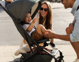 Căruciorul Joolz Aer – partenerul perfect pentru copilul tău