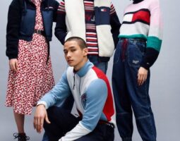 TOMMY HILFIGER RĂMÂNE ÎN SPATELE MISIUNII DE SUSTENABILITATE CU COLECȚIA TOMMY JEANS TOAMNĂ 2020