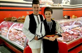 DIN INIMA ARDEALULUI ÎN MILITARI SHOPPING! -BRANDUL ROMÂNESC ” STROIE  BACIUL SIBIAN” DESCHIDE UN NOU MAGAZIN IN BUCUREȘTI-