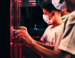 4 motive pentru care Vmax Karting este cea mai bună activitate în sezonul rece