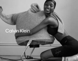 CUM ȘTII DACĂ AI PETRECUT ANUL EXTRA COOL & CREATIV? DACĂ DE CRĂCIUN PRIMEȘTI CADOURI CALVIN KLEIN  #MYCALVINS