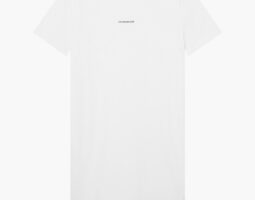 Reinventează-te stilistic alături de CALVIN KLEIN