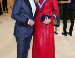 TOMMY ȘI DEE HILFIGER AU PARTICIPAT LA GALA MET 2021